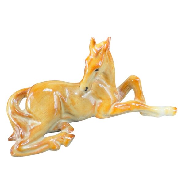 Vintage Fine Porcelain Figurine Made In England Palomino Foal Figurine Delicate - Picture 1 of 11